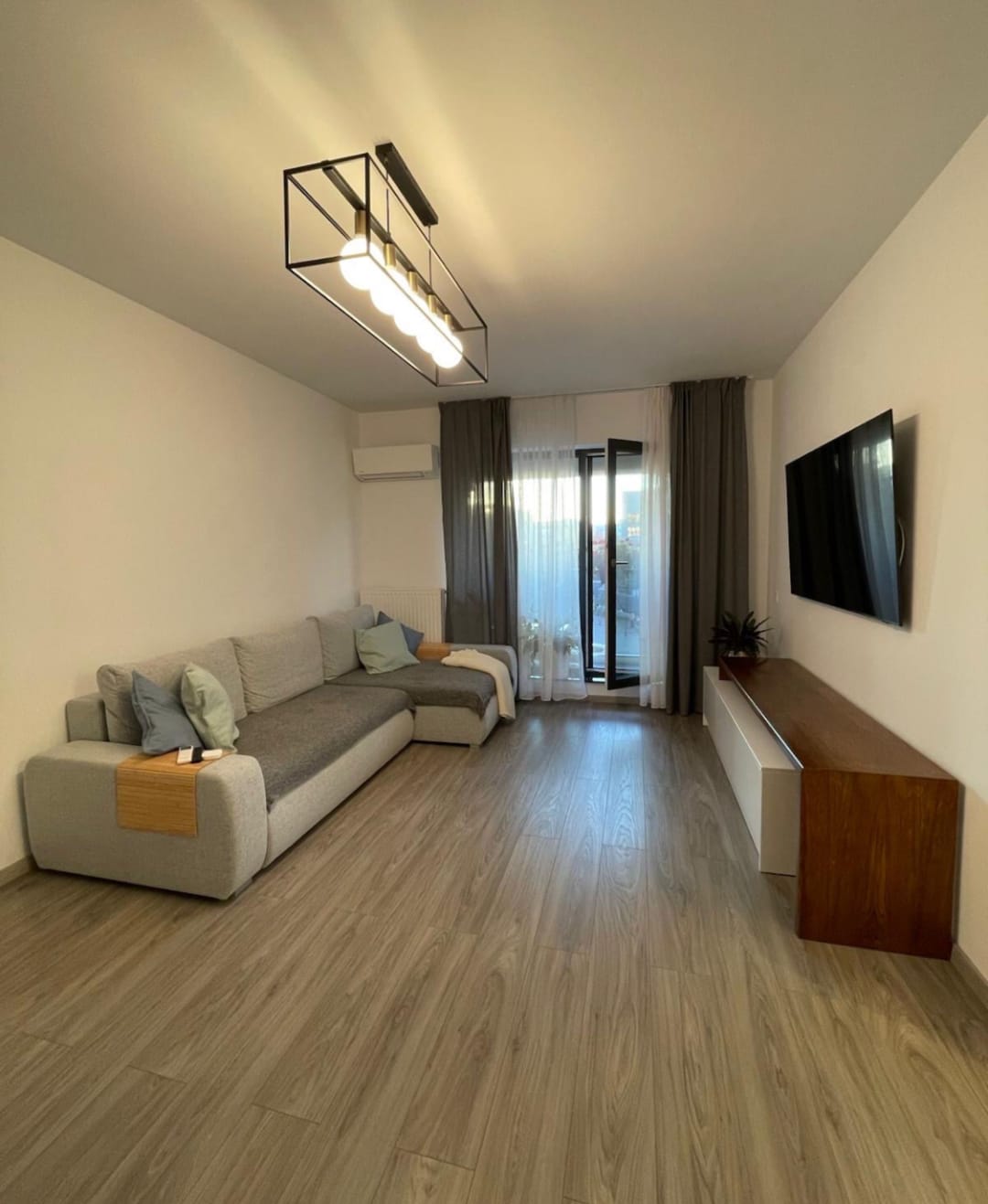 Low Level 2 Camere EXIGENT Plaza Mall Affi Lujerului — Lujerului